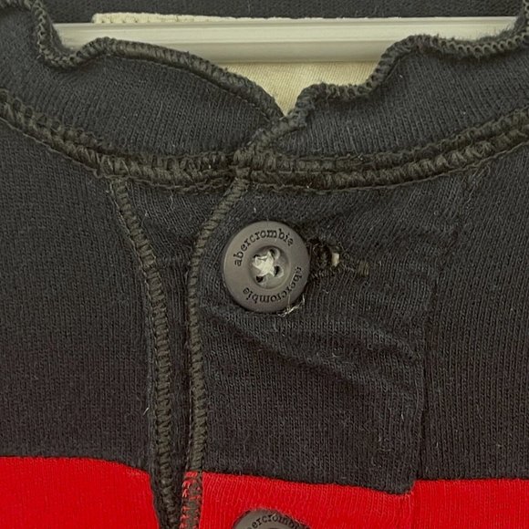 Abercrombie & Fitch Kids Boys Muscle Shirt Size Large Red Navy Long Sleeve Tee - Picture 3 of 8